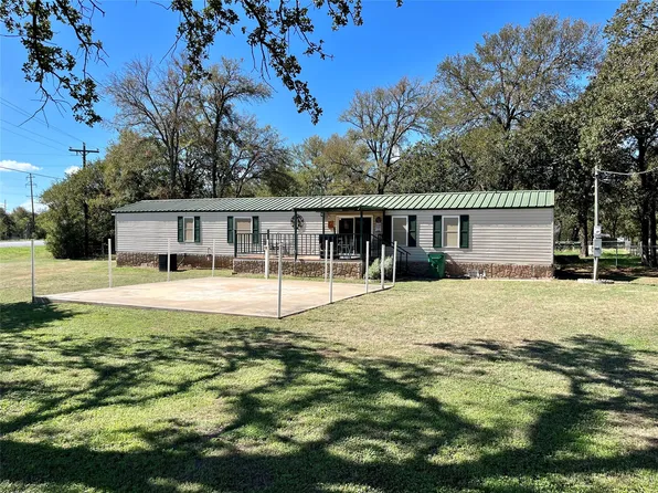 103 Reagan Rd, Whitney, TX 76692