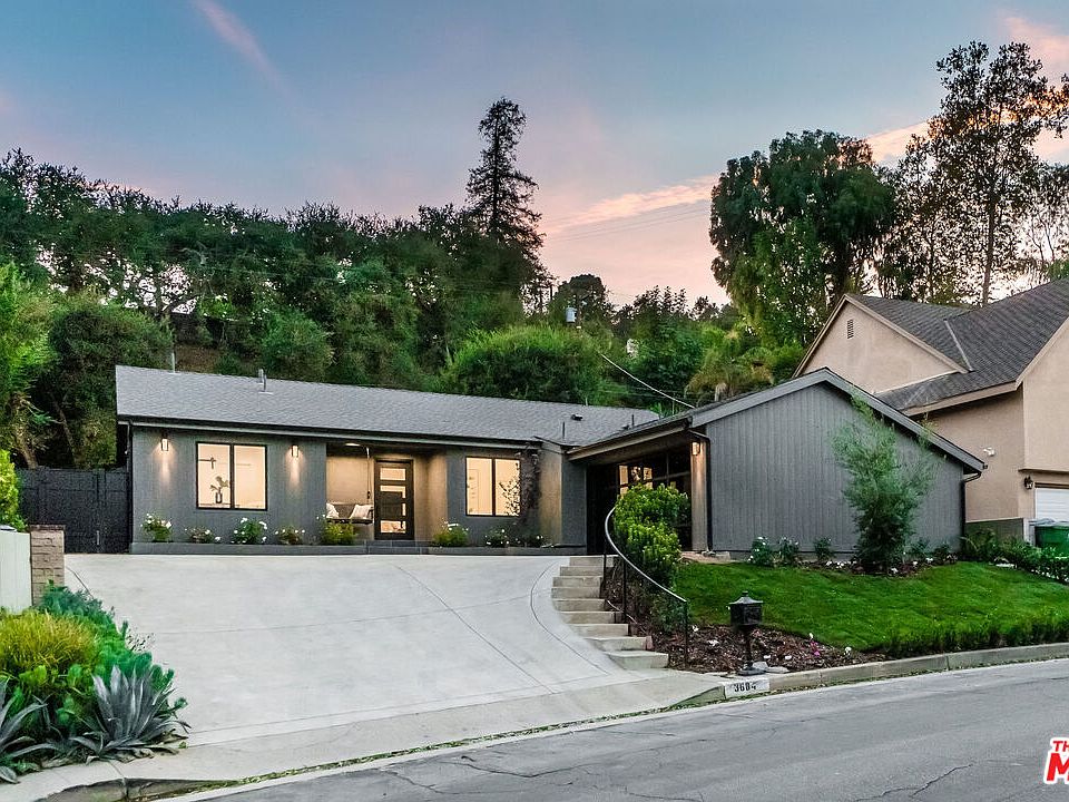 1st image of 3684 Wrightwood Dr