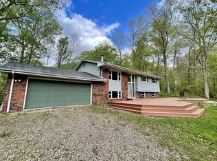 7010 Cornell Rd, Athens, OH 45701