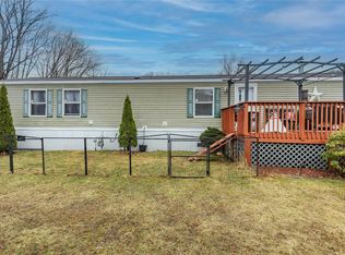 5 Lily Ct, Highland Mills, NY 10930