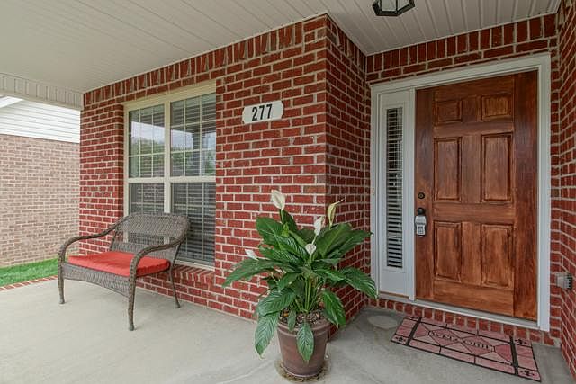2nd image of 277 Turnberry Cir