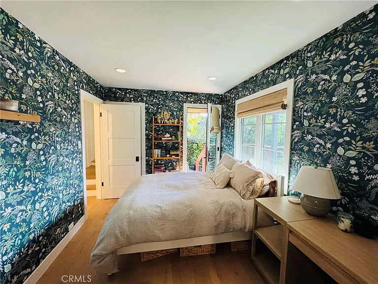843 La Vista Dr — Photo 20