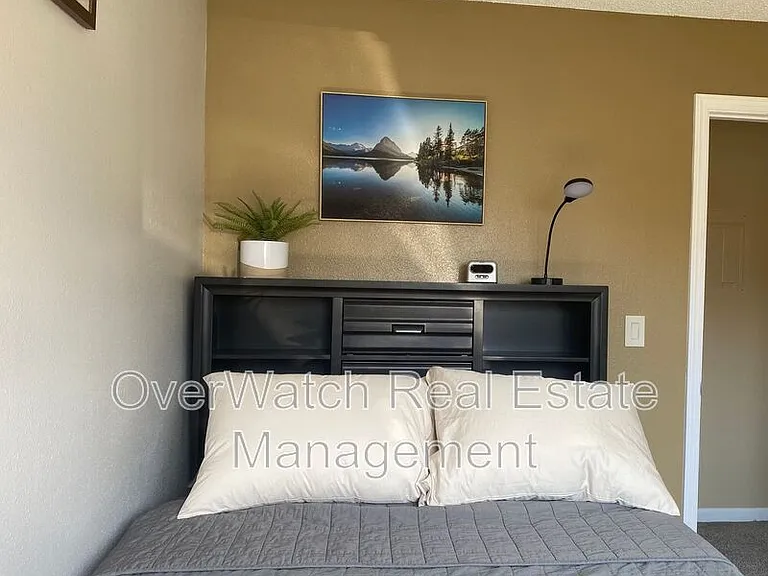 8623 Augusta Cir — Photo 15