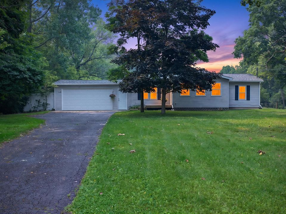 1st image of 2903 Alder St