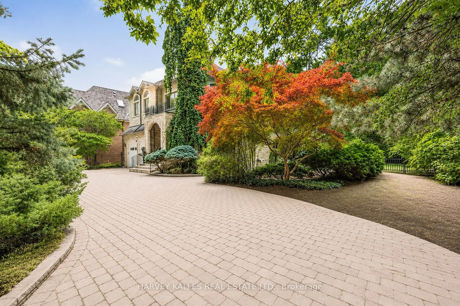 7 bed, $9,850 — Photo 1