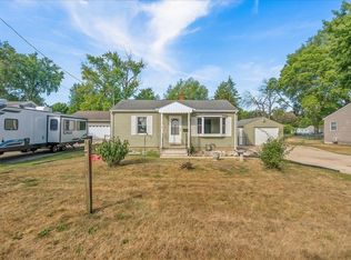 413 2nd St, Washburn, IA 50702