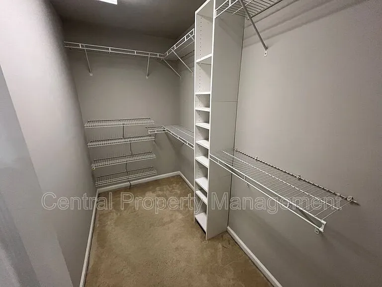104 Chalet Pl — Photo 20