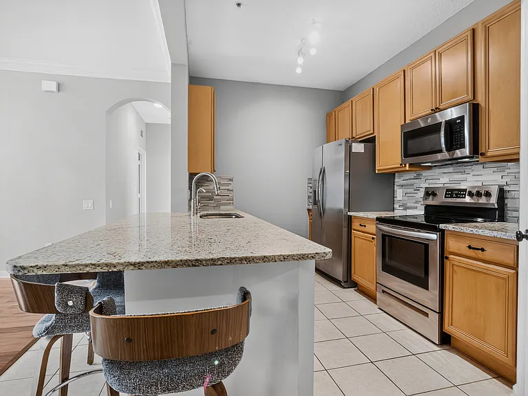 6166 Stevenson Dr #309 — Photo 9