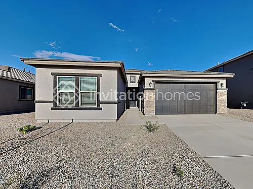 18099 N Lakeside Ct Photo 1