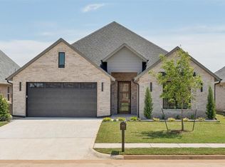 5000 Pont Neuf Rd, Edmond, OK 73034