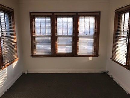 2nd image of 10010 S La Salle St #2