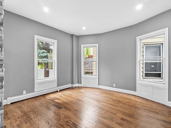 5th image of 4314 Digney Ave #D