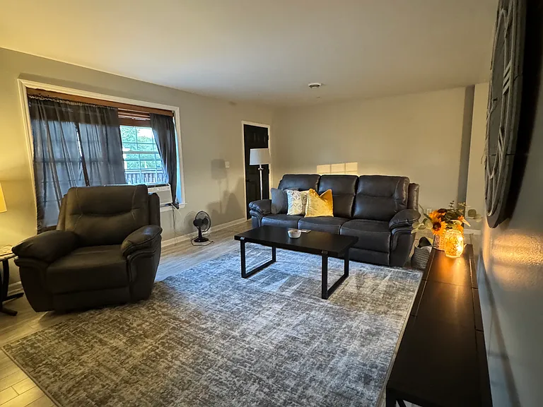 75 S Maiden St #2 — Photo 10