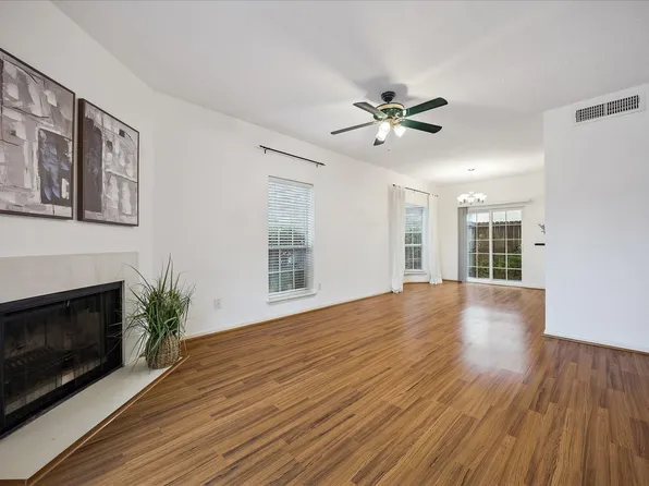7575 Cambridge St APT 502, Houston, TX 77054