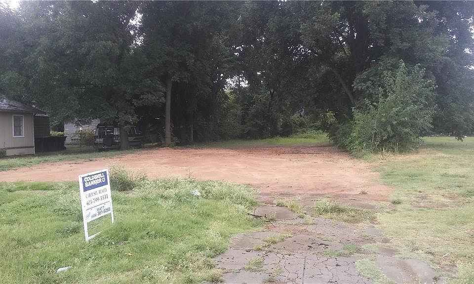 2nd image of 1732 NW 3rd St Lot 17 & 18