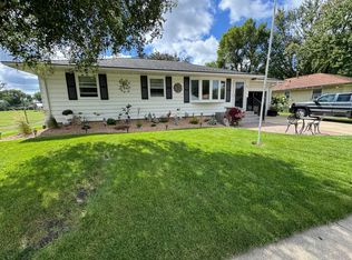 304 E Richway Dr, Albert Lea, MN 56007