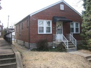 3904 Fairview Ave, Saint Louis, MO 63116