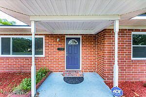 3rd image of 2311 CESERY Boulevard
