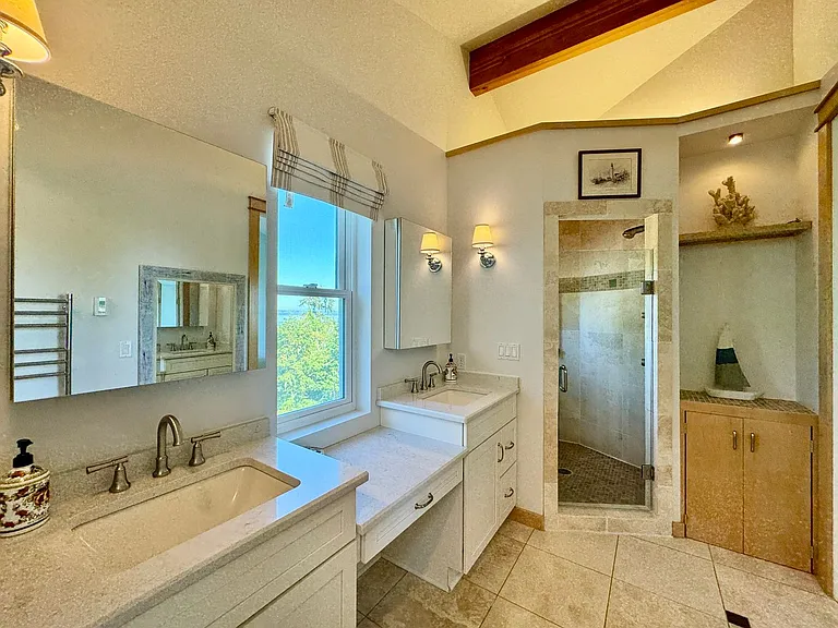 10555 NE Morning Ln — Photo 34