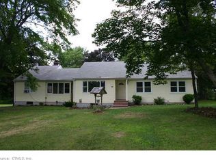 24 School House Ln, Durham, CT 06422