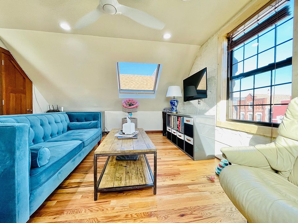 1st image of 1340 N Bosworth Ave APT 3