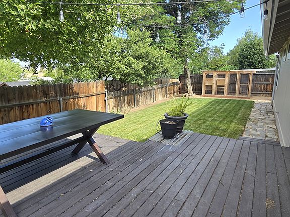 3rd image of 3973 Kentwood Ct