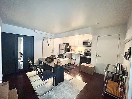 Rented by Arche Nest LLC | media 12