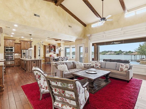 4th image of 1604 Catalina Bay Ct