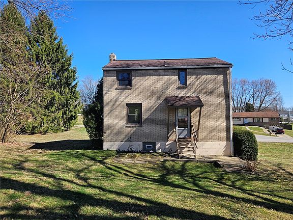 2nd image of 119 Springhouse Dr