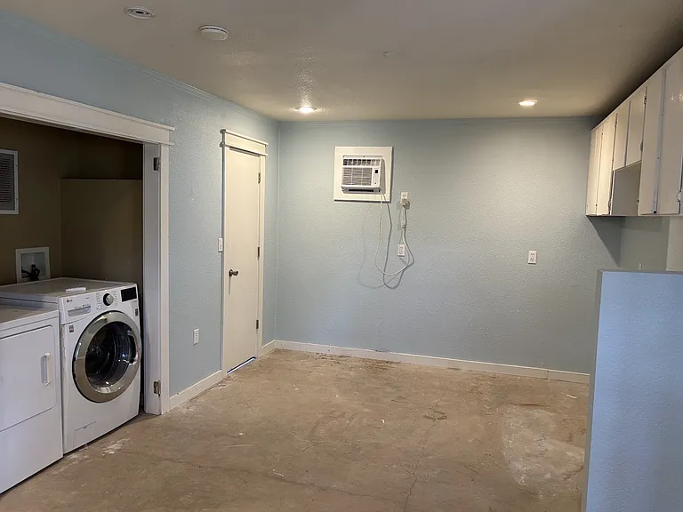 427 N Meadowlane Dr #2 — Photo 5