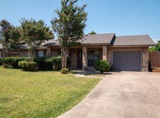 800 Oak Grove Ln, Royse City, TX 75189