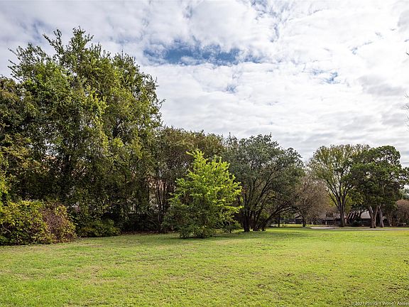 5th image of 3820 Menchaca Rd