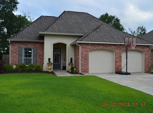 108 Village View Dr, Maurice, LA 70555