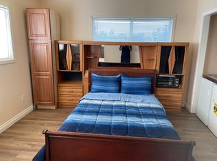 10600 Lemona Ave #B, Mission Hills, CA 91345