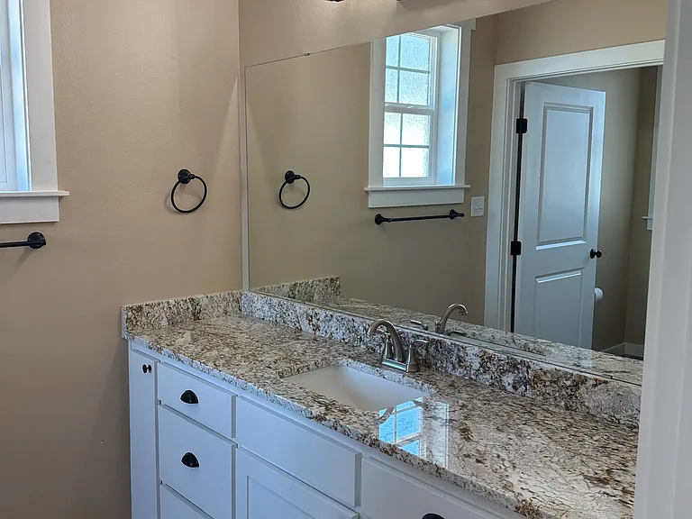 3950 Ruth Ln — Photo 19