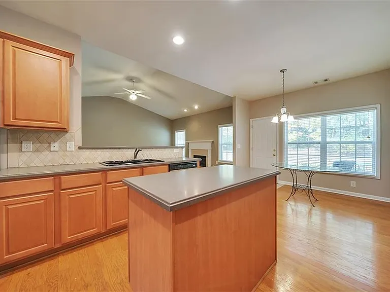 3416 Owens Landing Dr NW — Photo 15