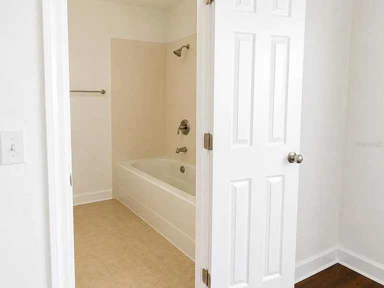 1218 Bermuda Lakes Ln #203 — Photo 17
