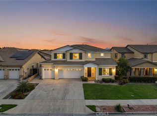 6870 Tourmaline Dr, Corona, CA 92880