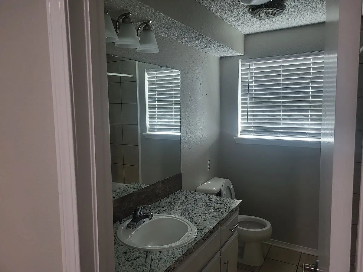 1704 Center Drive — Photo 4