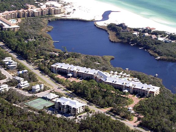 3rd image of 1732 W County Highway 30a Unit 105