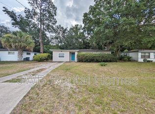 3853 Copper Cir E, Jacksonville, FL 32207