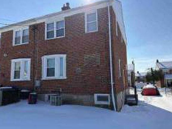 2nd image of 1120 Hollen Rd