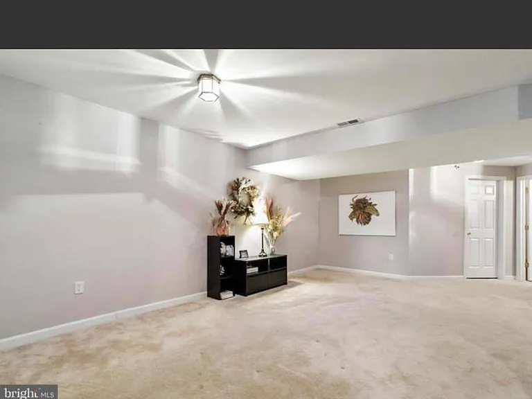 23 E Calabash Ct — Photo 3