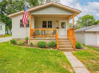 2576 Shelburn Ave, Akron, OH 44312