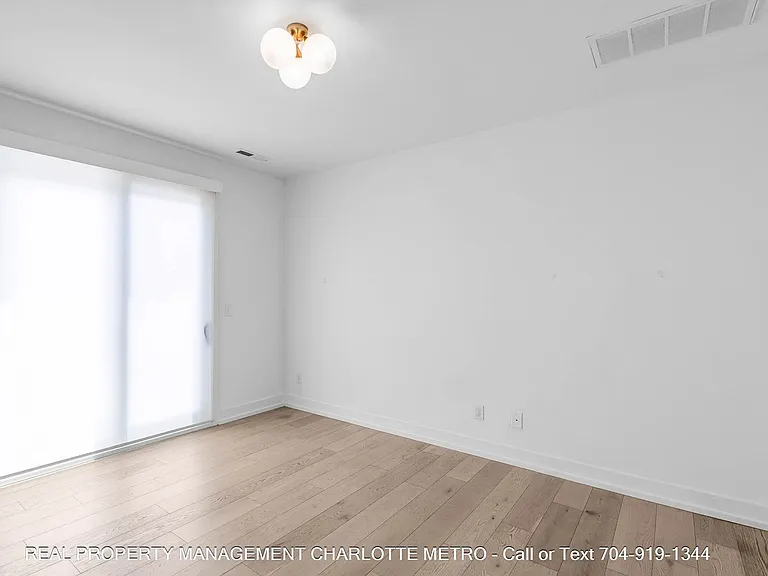 1609 Parkwood Ave — Photo 48