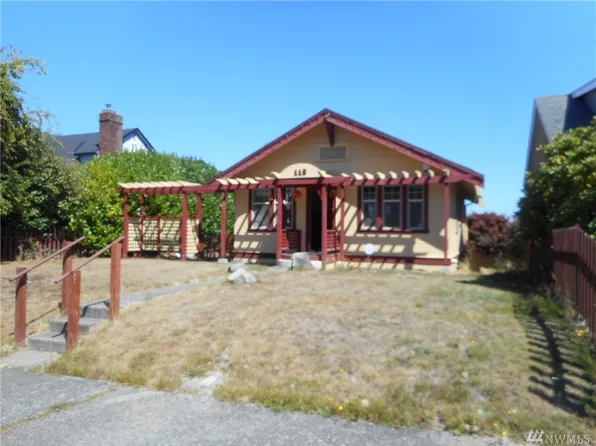 113 E 13th St, Port Angeles, WA 98362