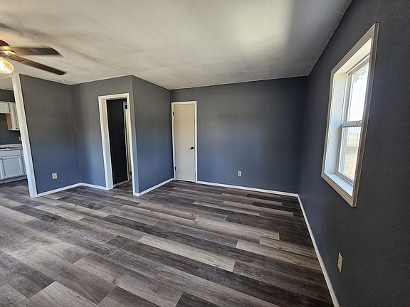 2nd image of 206 N Prospect St #206B