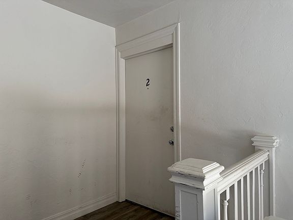 2nd image of 800 East Dr APT 2
