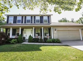 888 Emerald Place Dr, Saint Charles, MO 63304
