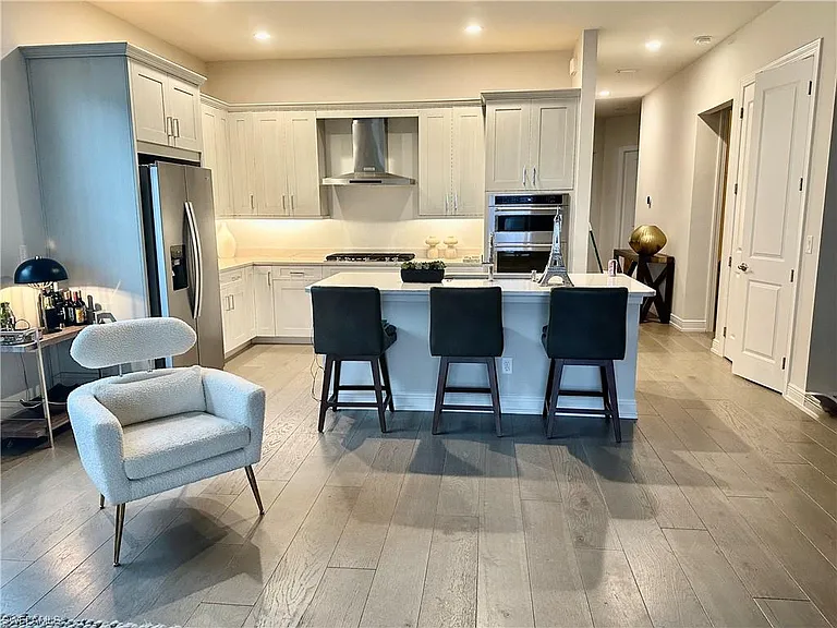 9179 Cayman Dr — Photo 10